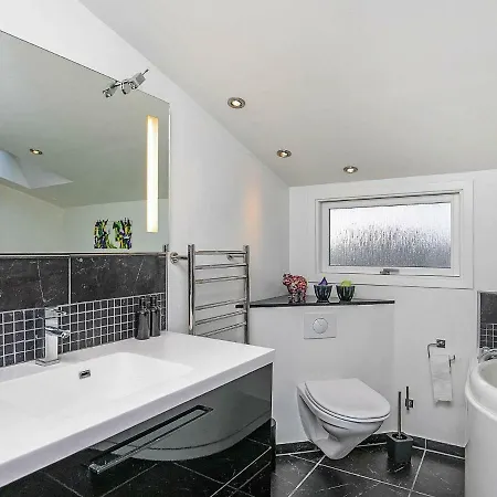 8 Person In Дом отдыха Ринкёбинг