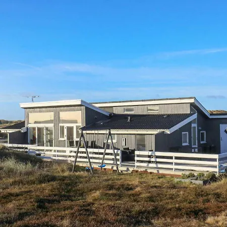 Дом отдыха 8 Person In